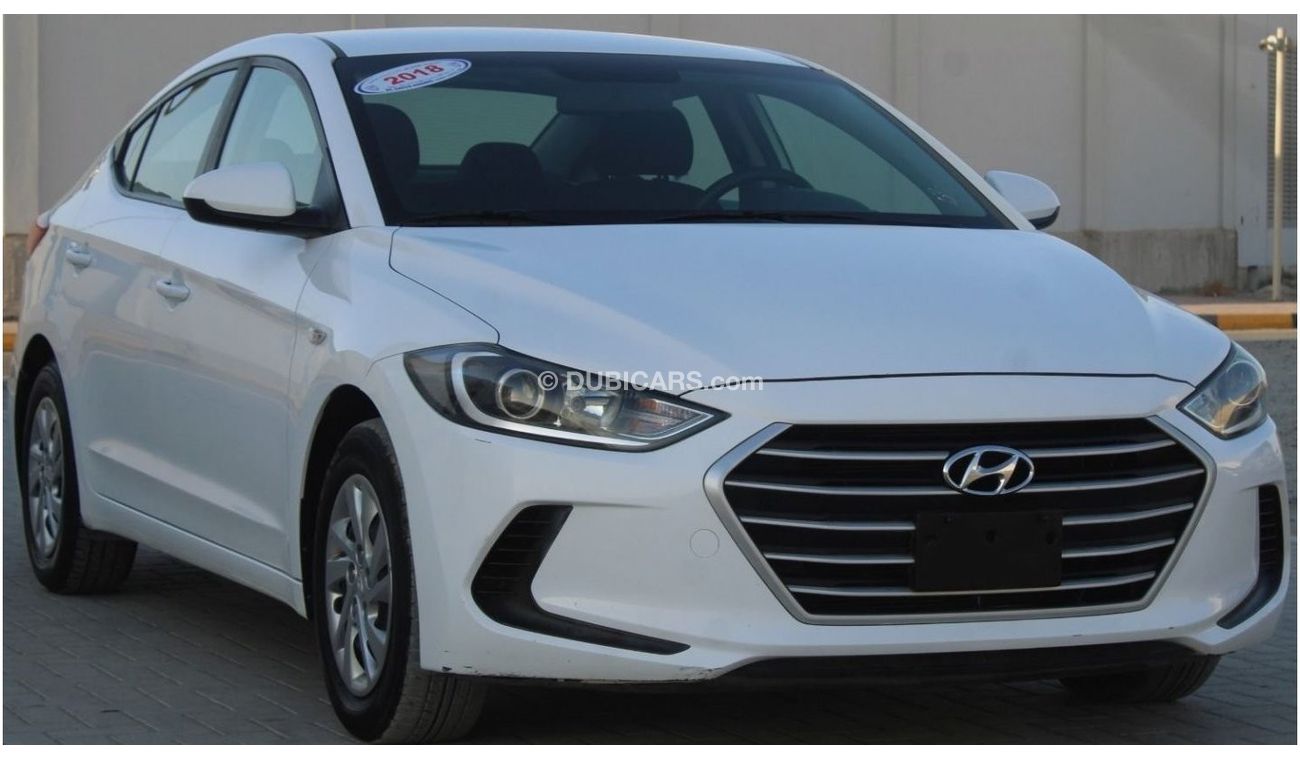 Hyundai Elantra GL Hyundai Elantra 2018 GCC in excellent condition without accidents
