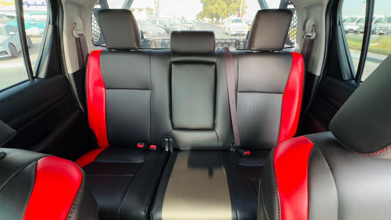 Toyota Hilux OFF ROAD MODIFIED | RHD | 2.8L DIESEL ENGINE | (MT) | 2018 | GTK 4x4 SPORTS BAR