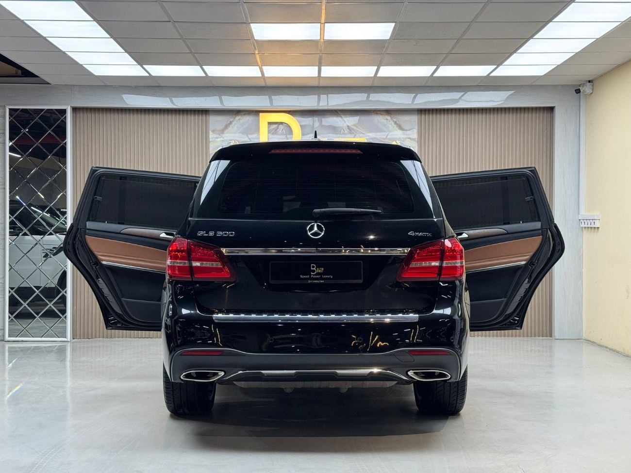 Mercedes-Benz GLS 500