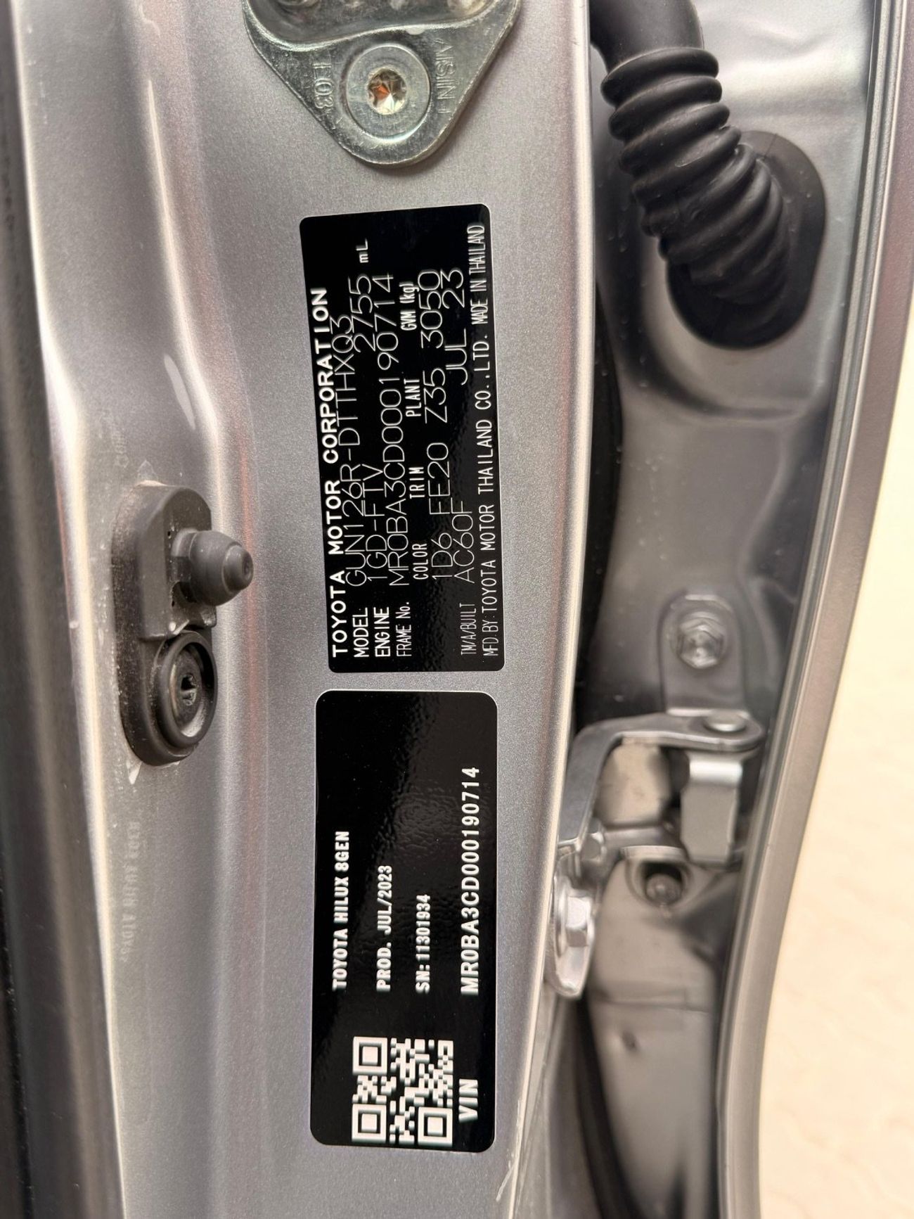 تويوتا هيلوكس SR5 export from Australia