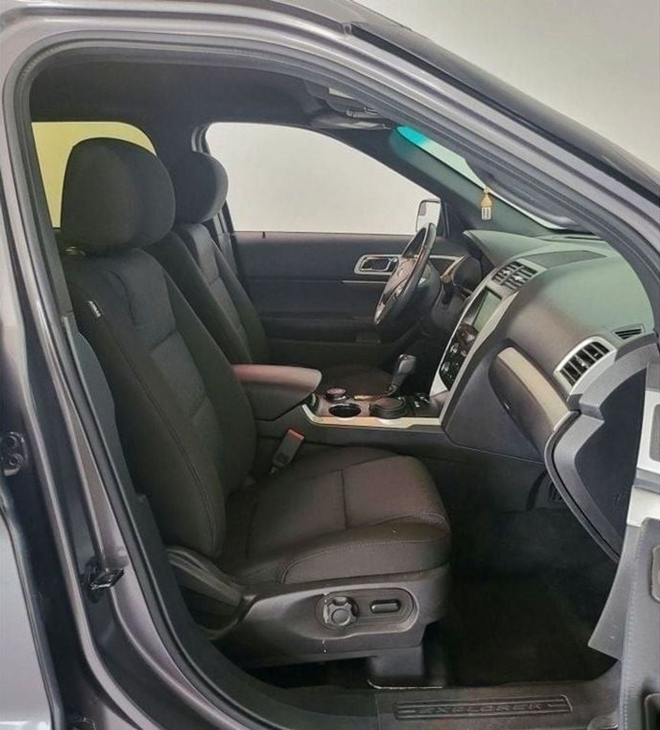 فورد إكسبلورر XLT - 3.5L V6 - EXCELLENT CONDITION