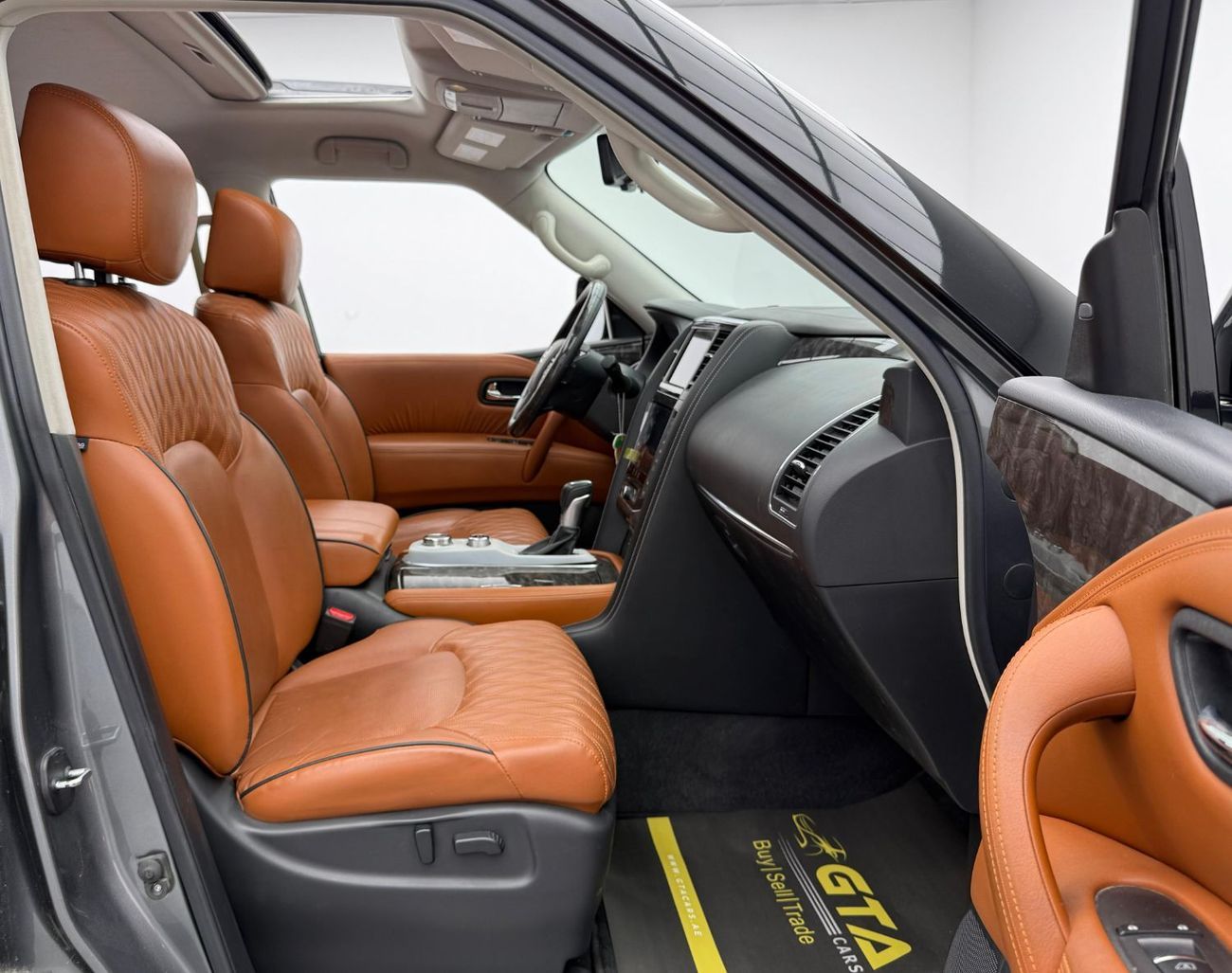 Nissan Patrol SE Titanium 4.0L 2020 Nissan Patrol SE Platinum, 2027 Nissan Warranty, 2025 Nissan Service Pack, 7 S