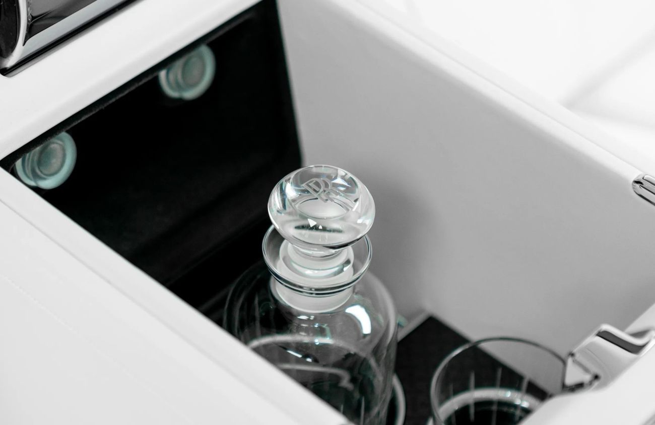 رولز رويس كولينان 6.75 L V-12 twin-turbocharged Engine | Warranty