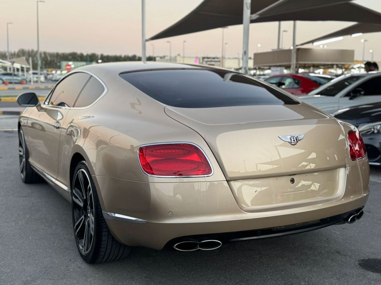 بنتلي كونتيننتال جي تي