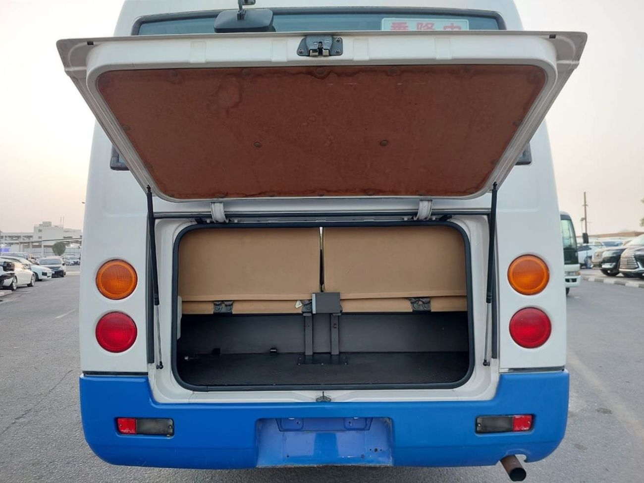 ميتسوبيشي روزا MITSUBISHI ROSA BUS RHD 2006 MODEL 4.8 L DIESEL AUTOMATIC(PM00086)