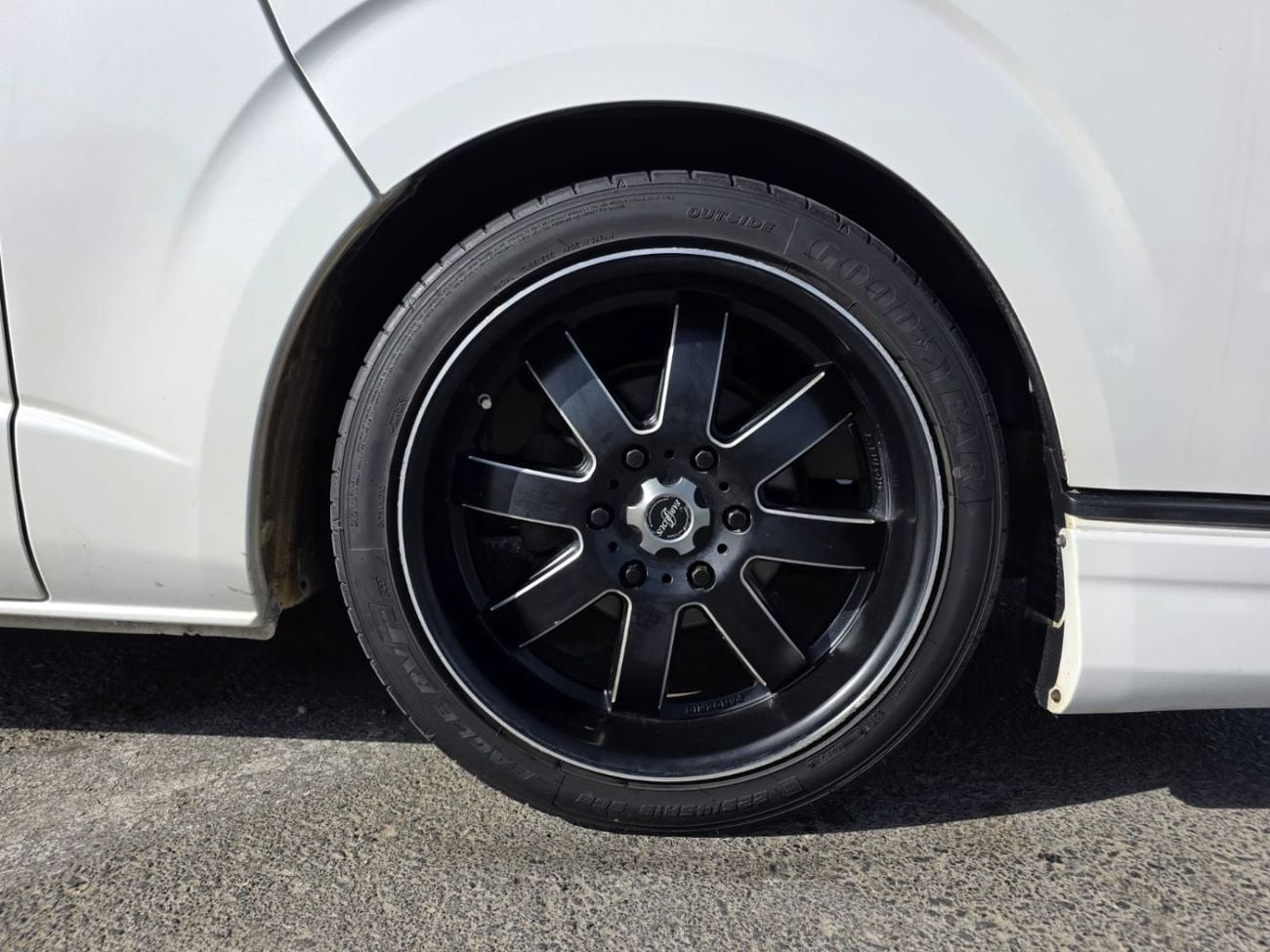 Toyota Hiace TOYOTA HIACE VAN RHD 2012 MODEL 2.0 L PETROL AUTOMATIC(PM58084)