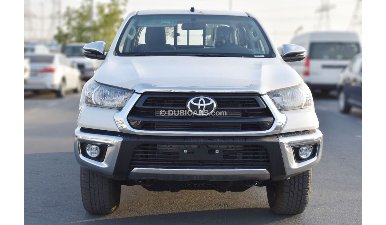 تويوتا هيلوكس 2022 MODEL: TOYOTA HILUX 2.4L 4x4 M/T STD,  CHROME BUMP, 5 STR