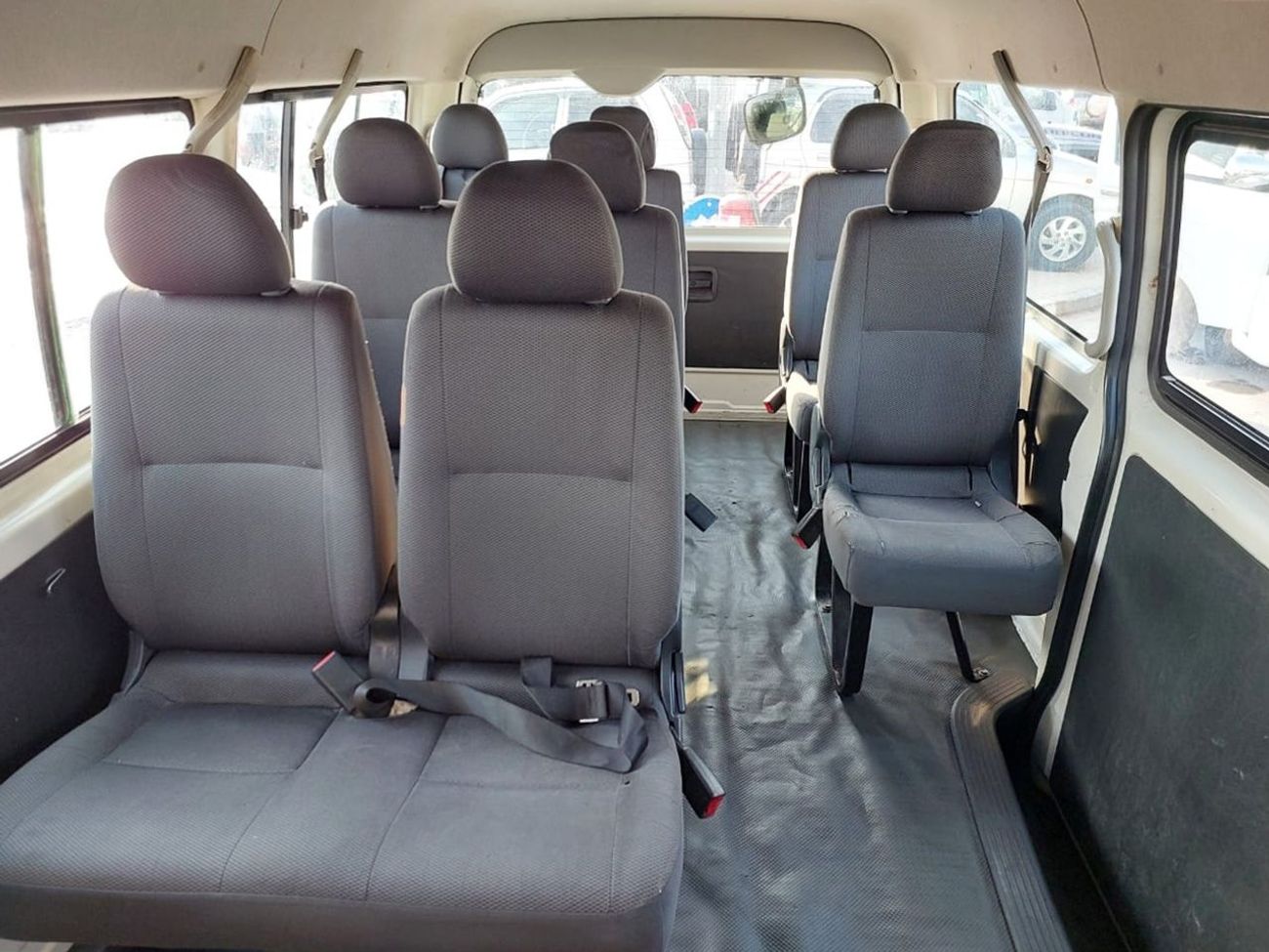 تويوتا هاياس TOYOTA HIACE WAGON VAN 2011 RHD 2.7 L PETROL AUTOMATIC (PM23267)