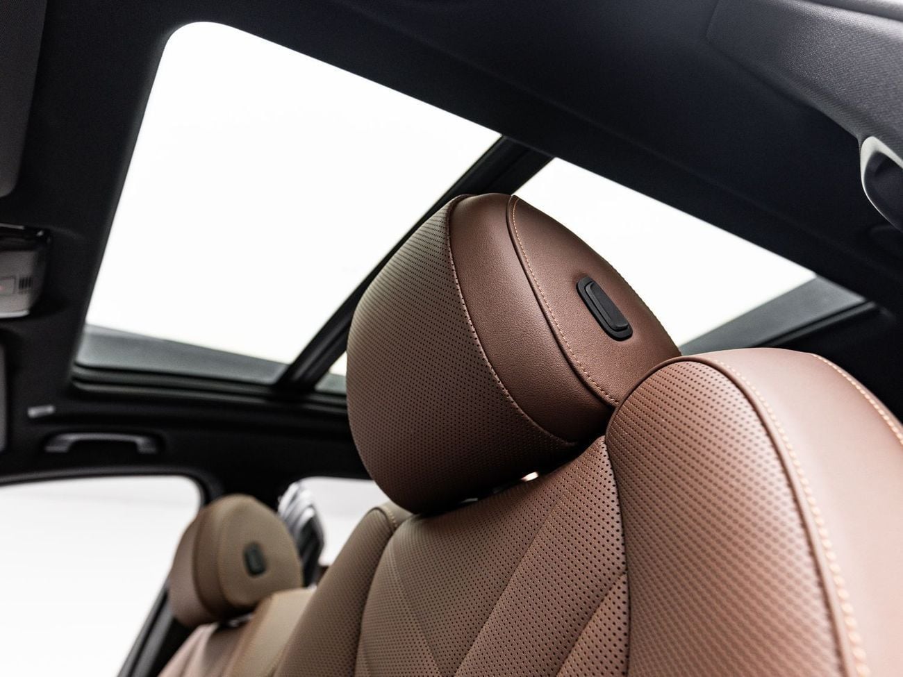 BMW X5 Exclusive Extended Eid Offer - Limited Time Only! 2030 BMW Warranty + Service Contract, GCC