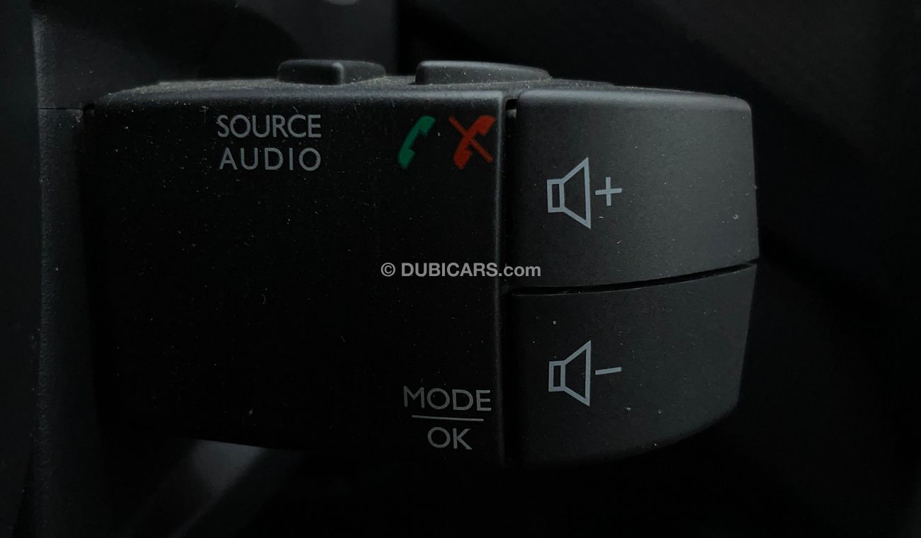 Renault Captur LE 1.2 | Zero Down Payment | Free Home Test Drive