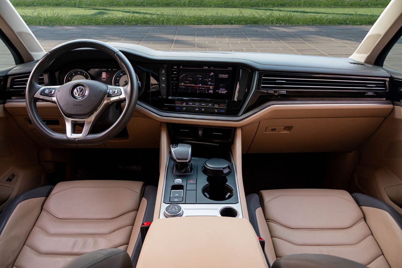 Volkswagen Touareg Comfortline | 2,448 P.M  | 0% Downpayment | Pristine Condition!