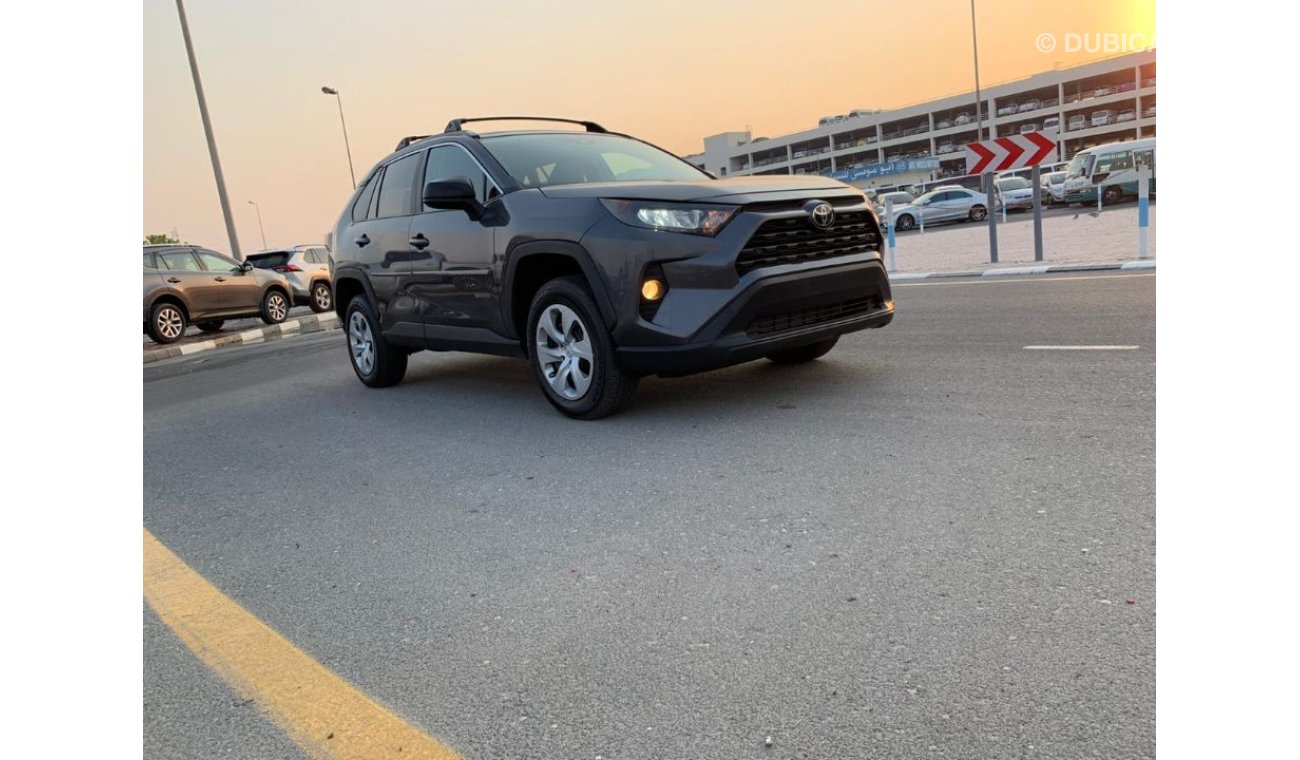 Toyota RAV4 LE AWD SPORTS AND ECO 2.5L V4 2019 AMERICAN SPECIFICATION