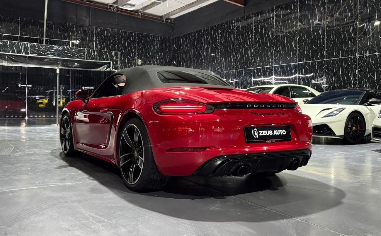 بورش بوكستر 718 GTS 4.0L A/T