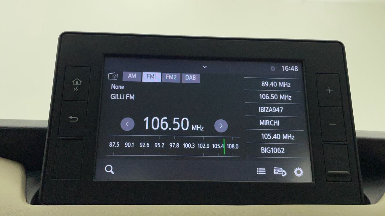 تويوتا يارس E 1.5 | بدون دفعة مقدمة | اختبار القيادة في المنزل