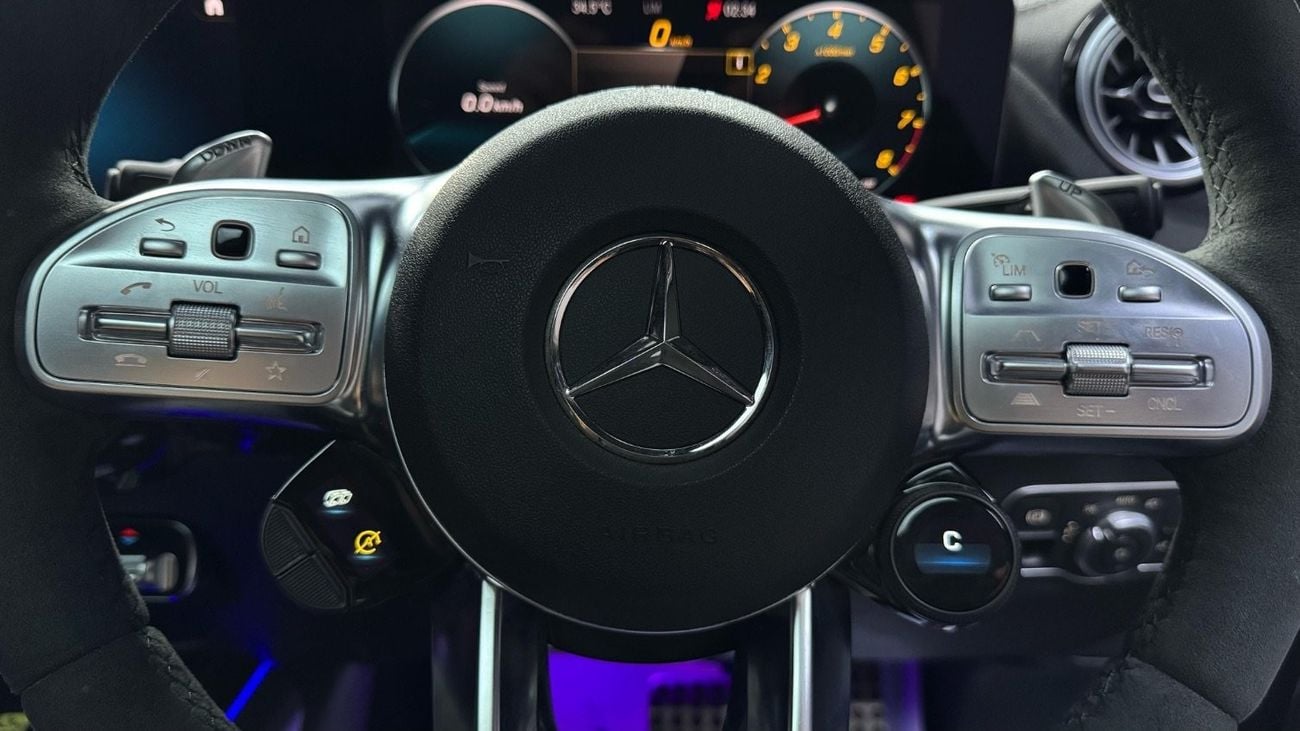 Mercedes-Benz GLA 45 S AMG