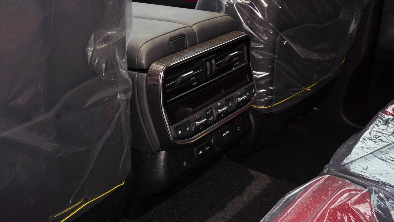 Toyota Land Cruiser VXR  Twin Turbo 3.5 L V6