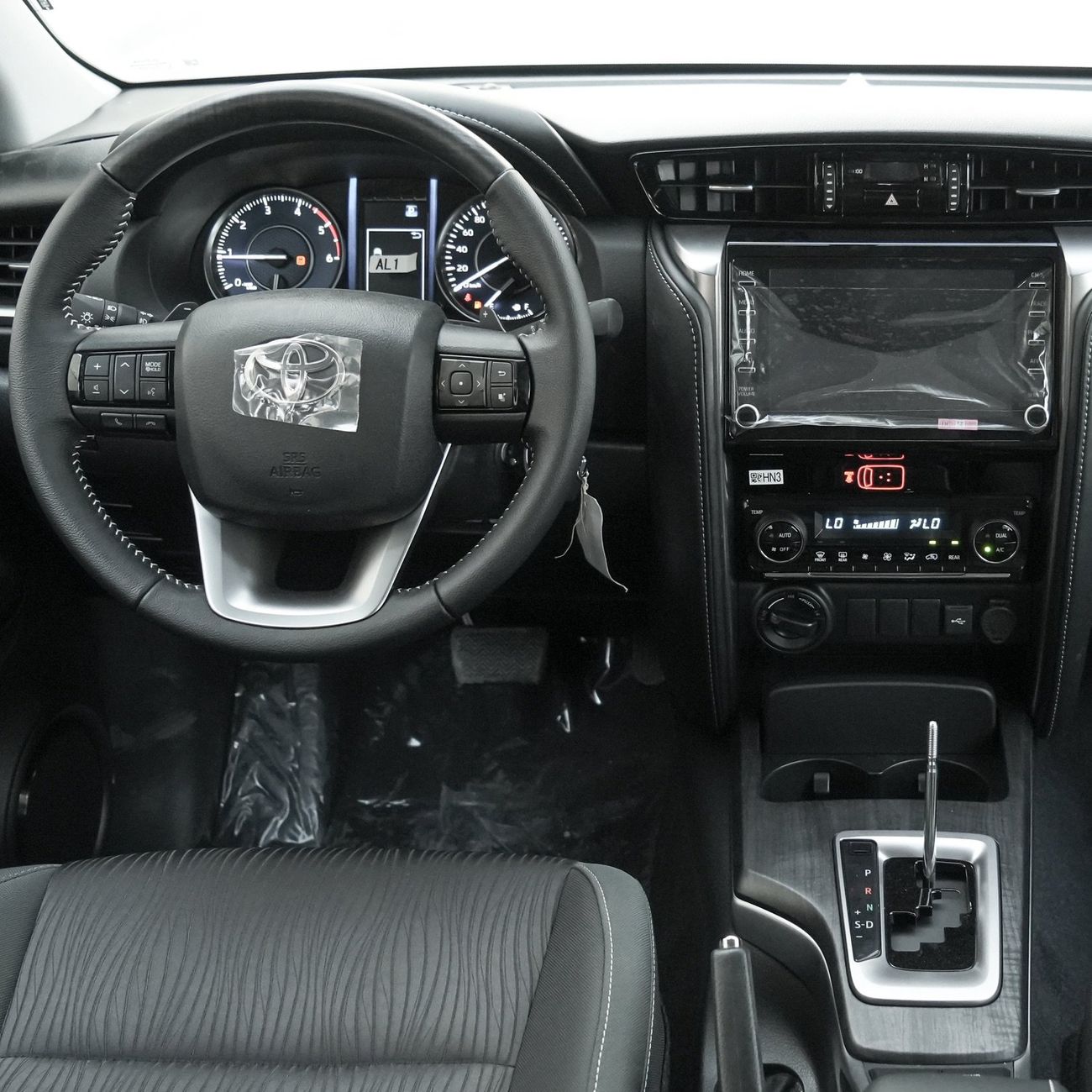 Toyota Fortuner 2.7 L | v4 | Petrol | Auto AC | Export Only