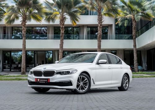 BMW 520i 520i | 1,665 P.M | 0% Downpayment | BMW HISTORY | UNDER WARRANTY!