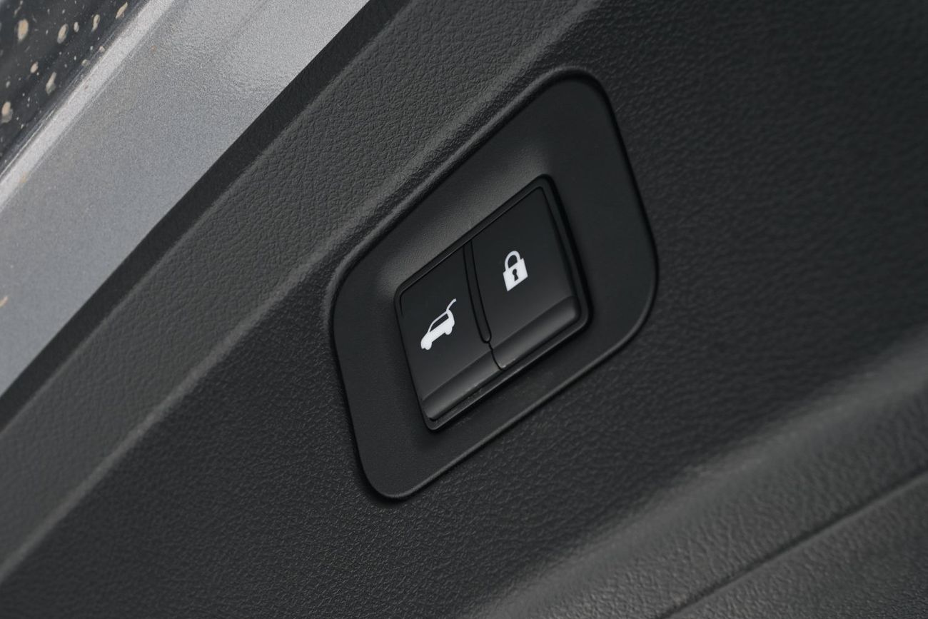 Nissan Patrol LE T2 3.5L NISSAN PATROL LE 3.5L TwinTurbo V6 Petrol 4WD, Model 2025, Color Grey