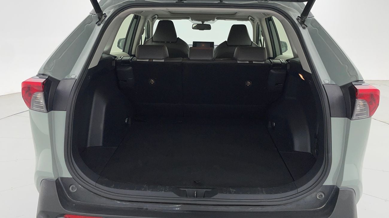 تويوتا راف ٤ ADVENTURE 2.5 | بدون دفعة مقدمة | اختبار قيادة مجاني للمنزل