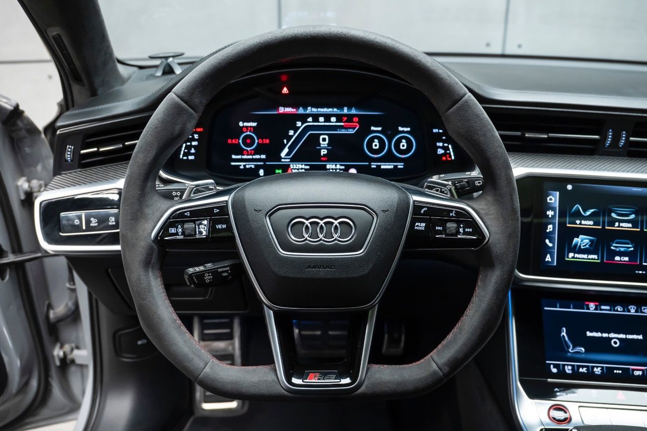 Audi RS6 quattro 4.0L