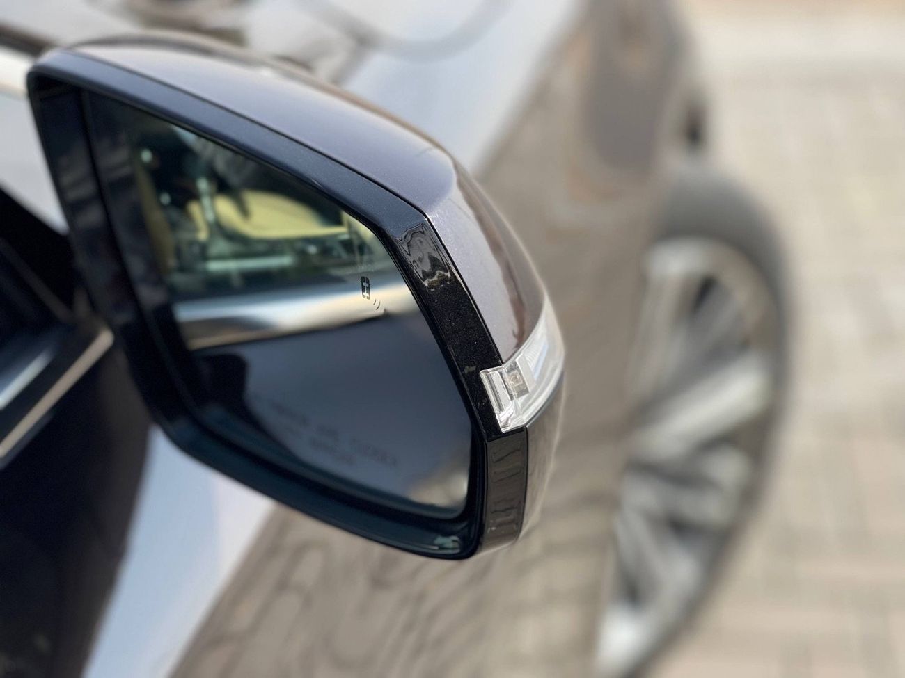 جينيسس G80 V6 3.8L / PANORAMIC SUNROOF / 360 CAMERA / RADAR / COOLING AND HEATING SEATS