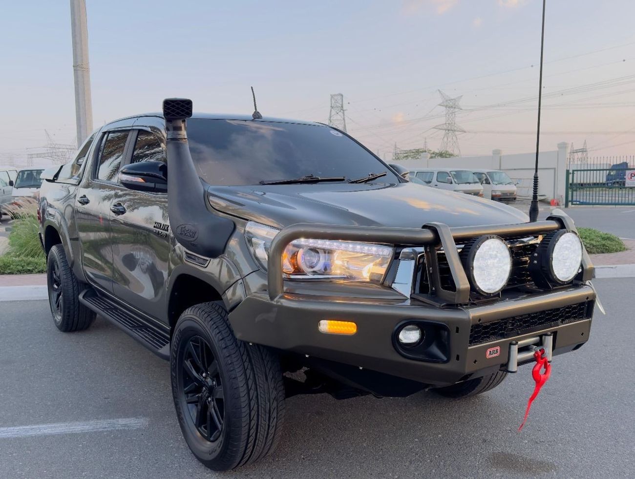 Toyota Hilux HEAVY MODIFICATION | PREMIUM BULL BAR | HILUX BOOT LID | RHD | 2019