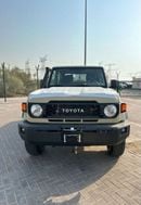 تويوتا لاند كروزر بيك آب Toyota Land Cruiser Pickup LC79 Double Cabin Petrol 4.0 Model 2024