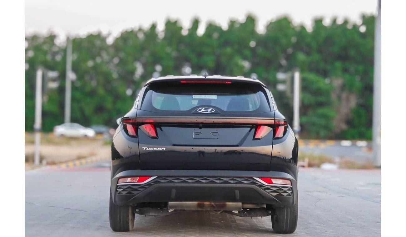 Hyundai Tucson Comfort 2.0L Hyundai Tucson 2.0L 2022  GCC, accident-free, in excellent condition 1431 P.M