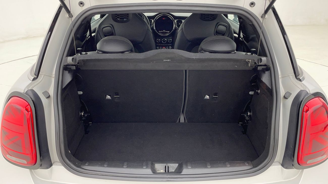 ميني كوبر JOHN COOPER WORKS 2 | بدون دفعة مقدمة | اختبار القيادة في المنزل