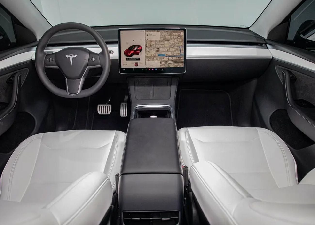 تسلا موديل Y Performance (AWD)