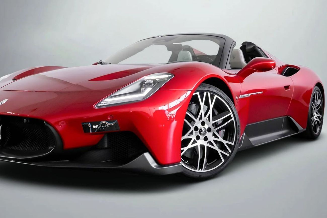 مازيراتي MC20 تشيلو 2023 Maserati MC20 Cielo Spyder / Carbon Body / Japanese Spec