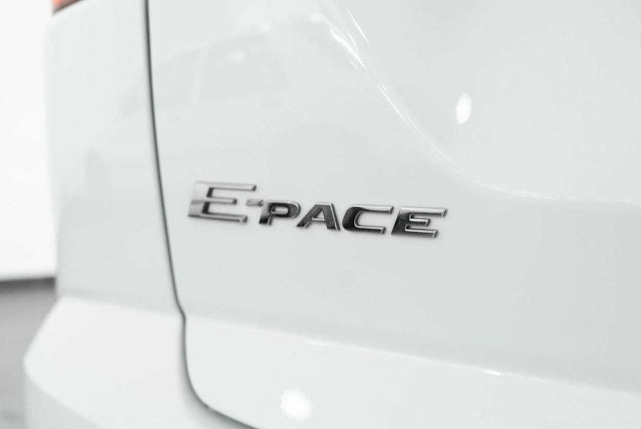 جاكوار E Pace S 2.0L P200 S