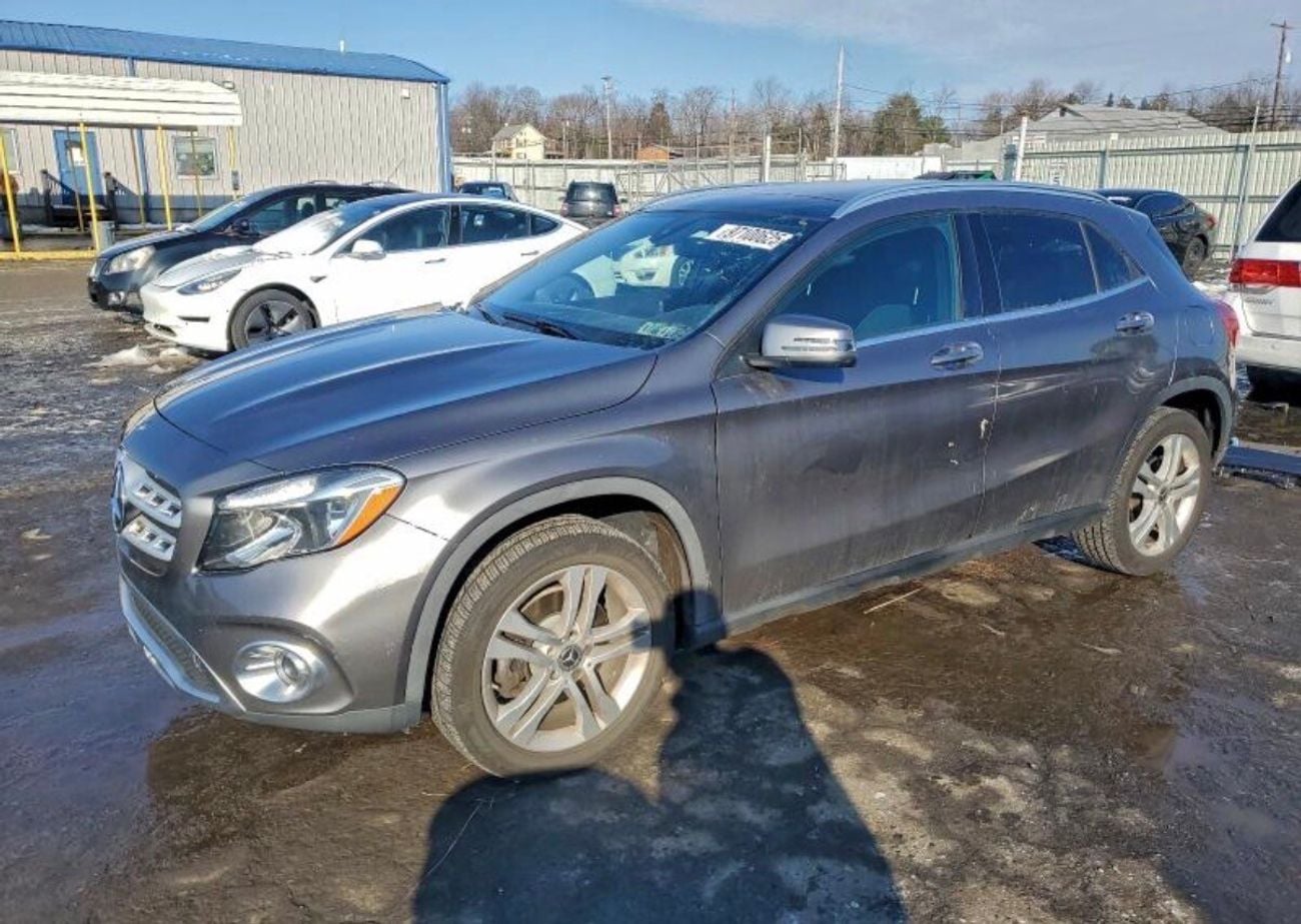 مرسيدس بنز GLA 250