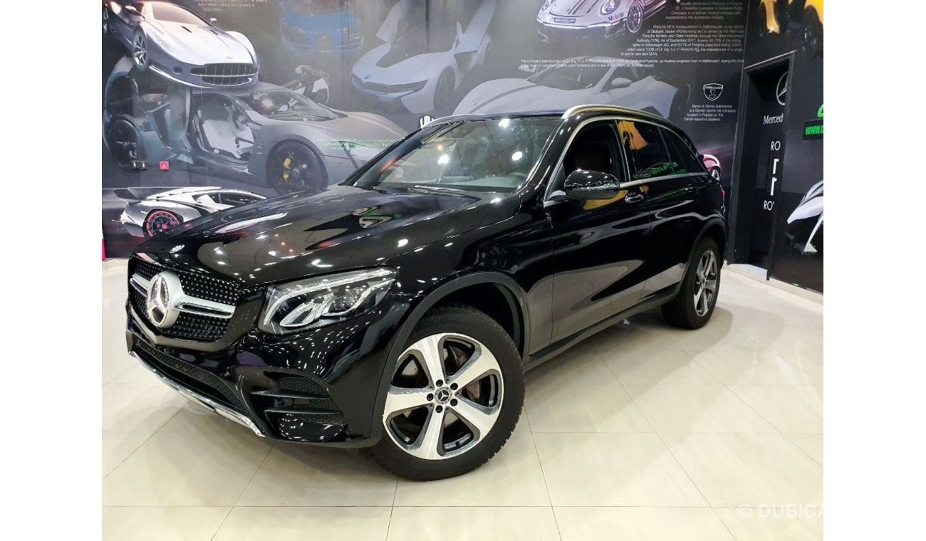 Mercedes-Benz GLC 300 - 2018 - ONE YEAR WARRANTY