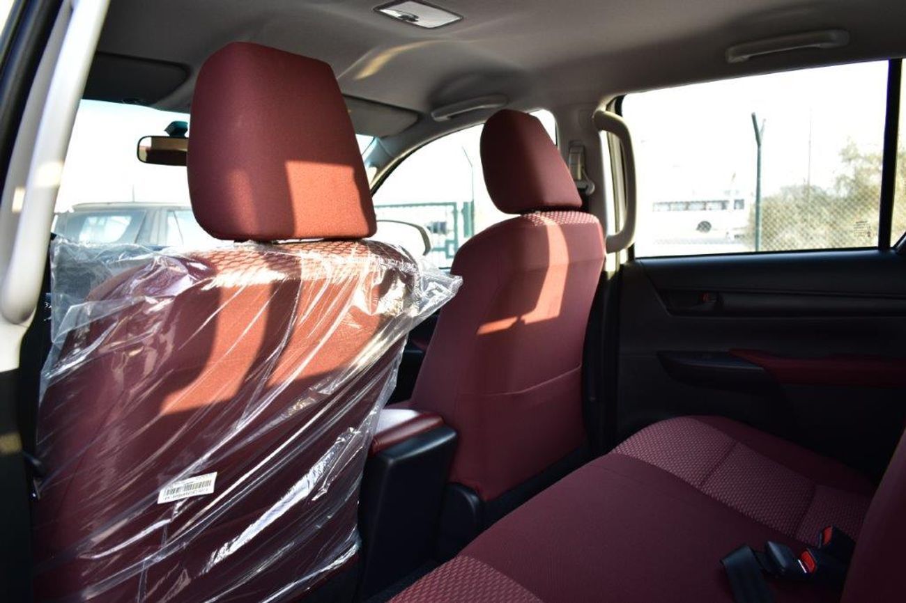 Toyota Hilux GL 2.4L Double Cab Utility