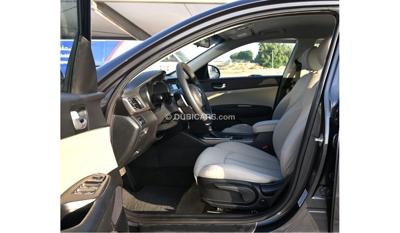 كيا أوبتيما 2019 خليجي بحالة ممتازة بدون حوادث