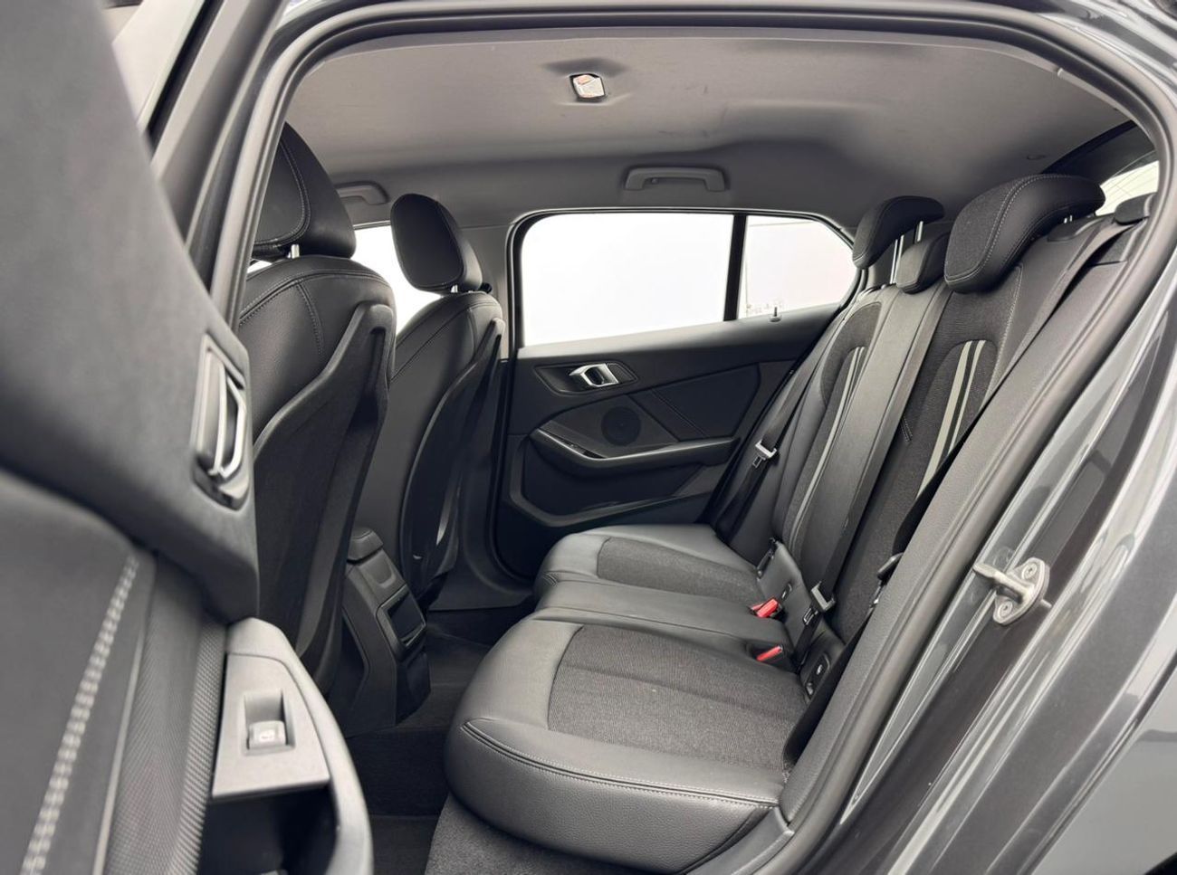 BMW 120i 2022 BMW 120i, 2027 BMW Warranty And BMW Service Contract, Excellent Condition, GCC