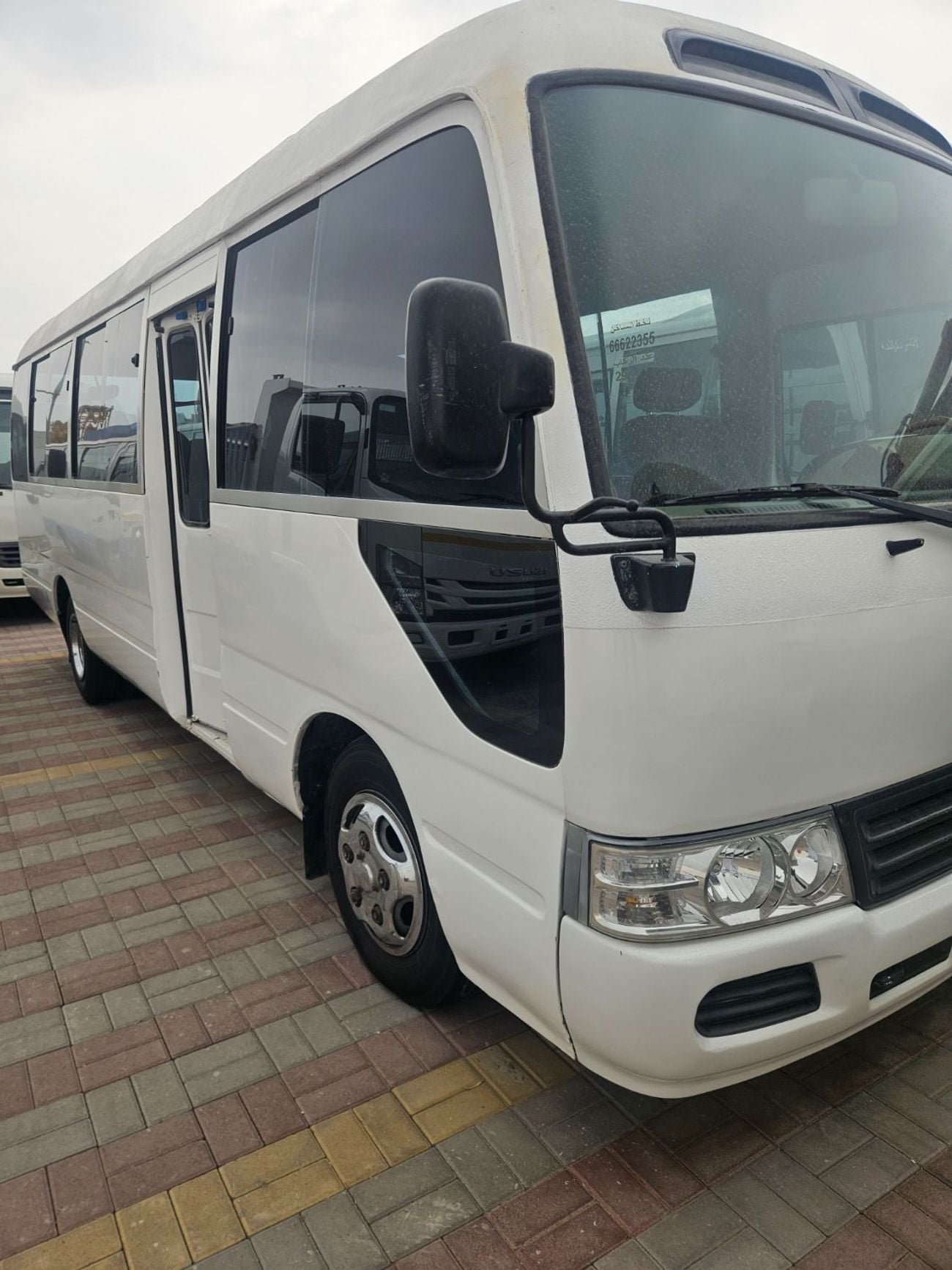 Toyota Coaster 1HZ / school bus