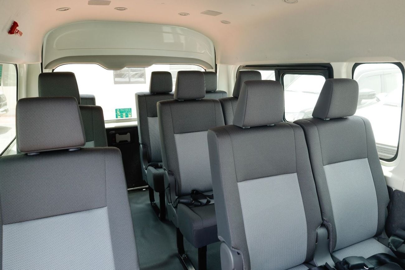 Toyota Hiace TOYOTA HIACE 3.5 MT WHITE 2026 WITH REAR HEATER