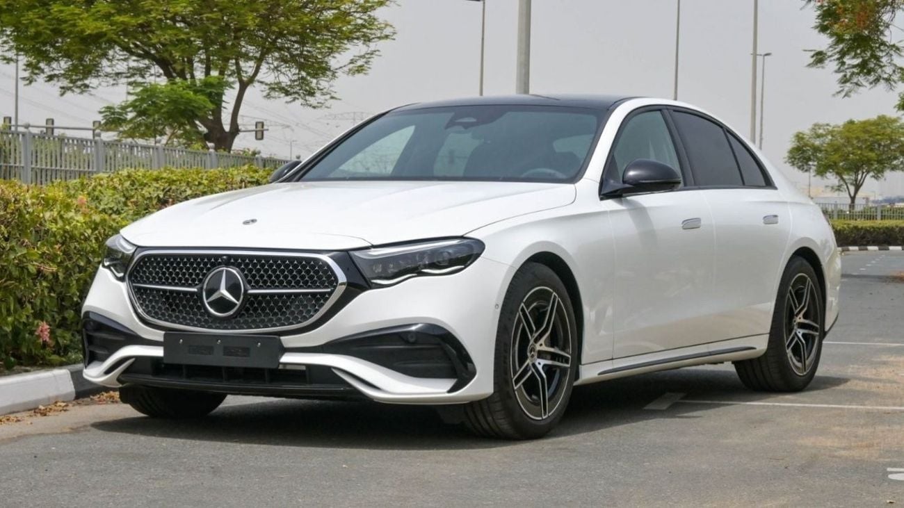 مرسيدس بنز E200 Mercedes Benz E200 AMG 2.0L | Night PAckage |  HUD | 2024 Brand New