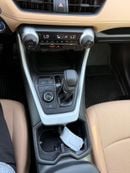 Toyota RAV4 XLE HEV Hybrid XLE 2.5L