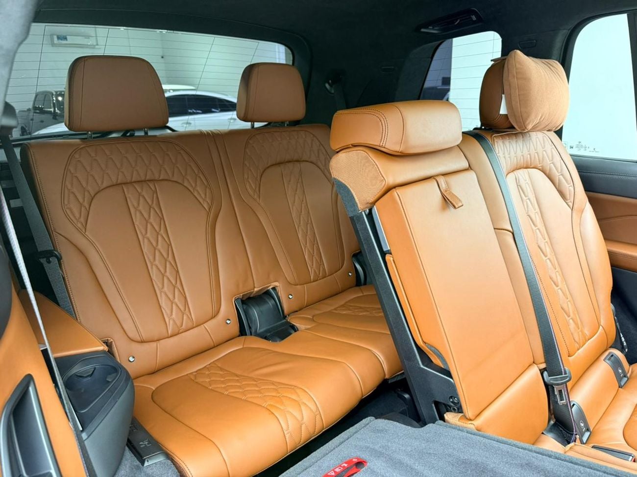 BMW X7 BMW X7 M60i xDrive, OCT 2028 BMW Warranty + Service Contract, Full BMW Service History, GCC