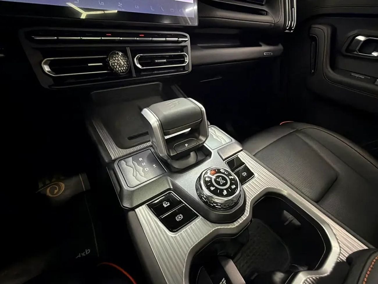 Jetour T1 LUXURY