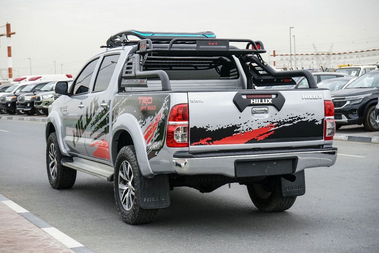 تويوتا هيلوكس