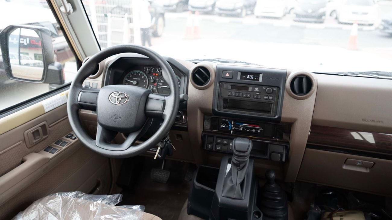 Toyota Land Cruiser Pick Up TOYOTA LC PICKUP DOUBLE CABIN 4.0L V6 AUTOMATIC TRANMISSION MODEL 2025 WINCH-DIFFLOCK