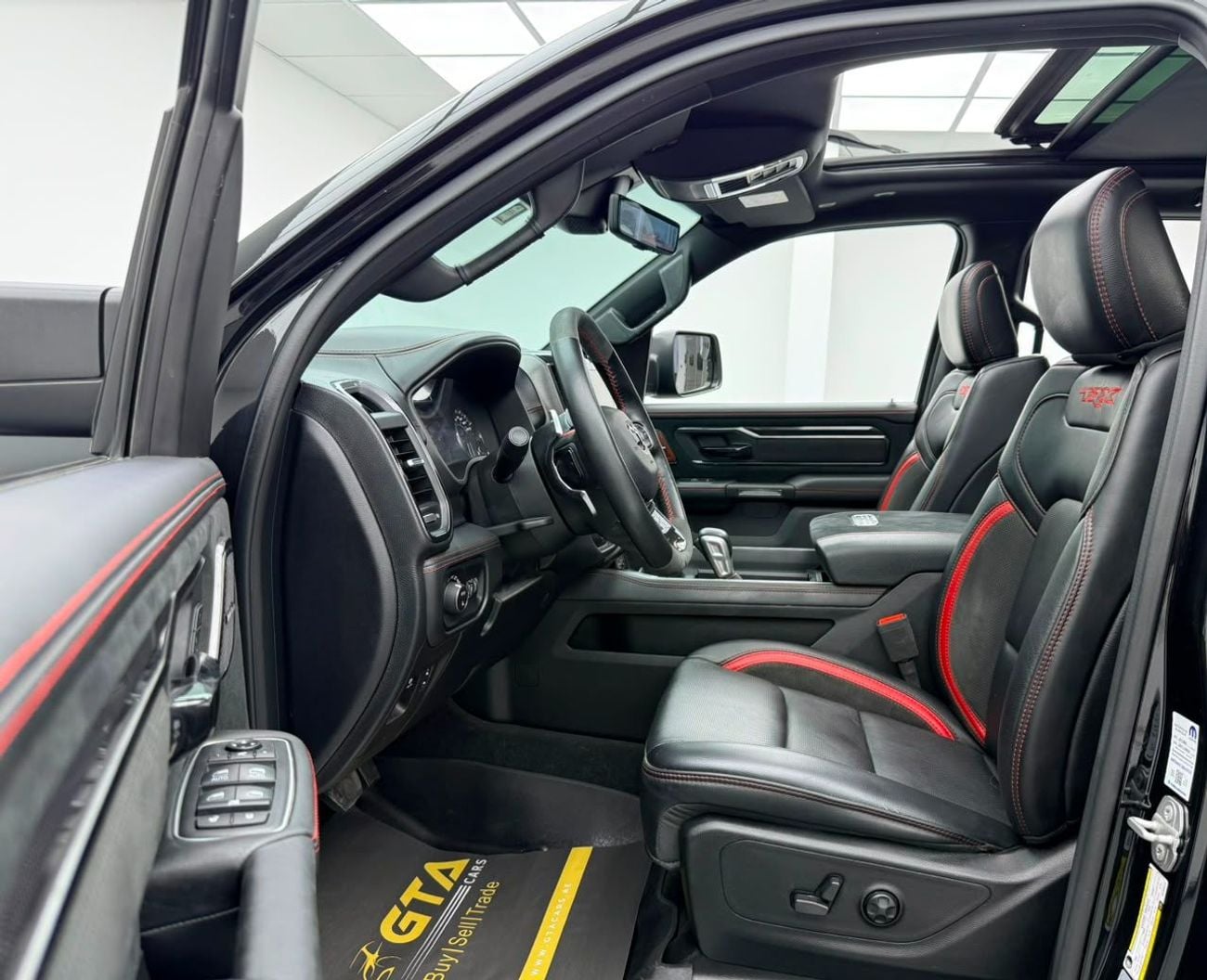 RAM 1500 TRX LUXURY 2021 RAM 1500 TRX V8, Warranty, Full RAM Service History, Low km, Excellent Condition, GCC