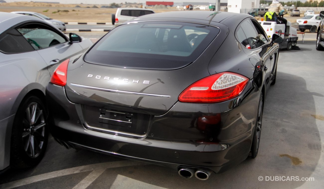 Porsche Panamera