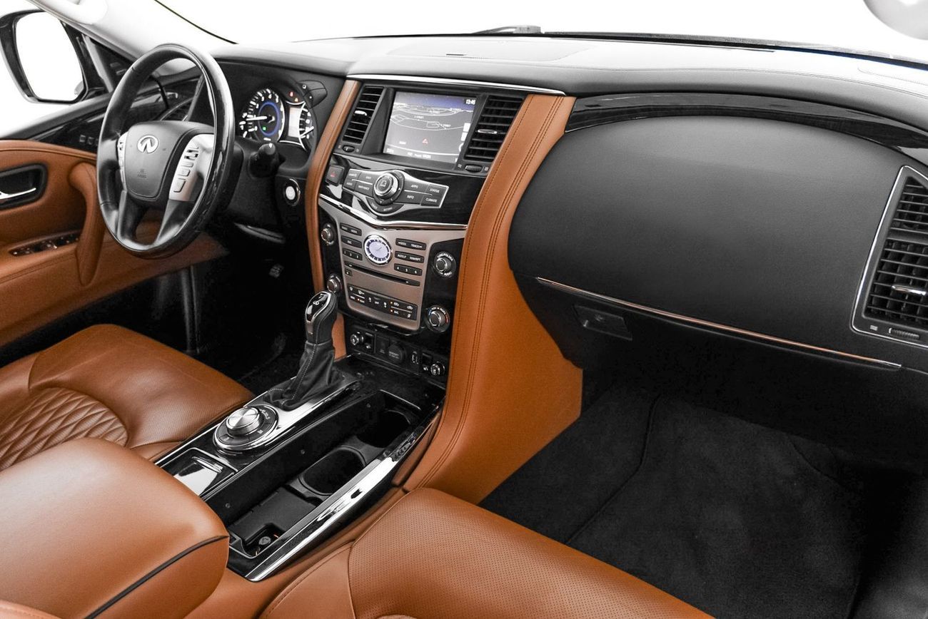 إنفينيتي QX80 Luxe 7st 5.6L