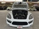 Porsche Cayenne Turbo 4.8L (500 HP) PORSCHE CAYENNE TURBO 2012 4.8L | PANORAMIC ROOF | BOSE SOUND SYSTEM | SPECIAL B